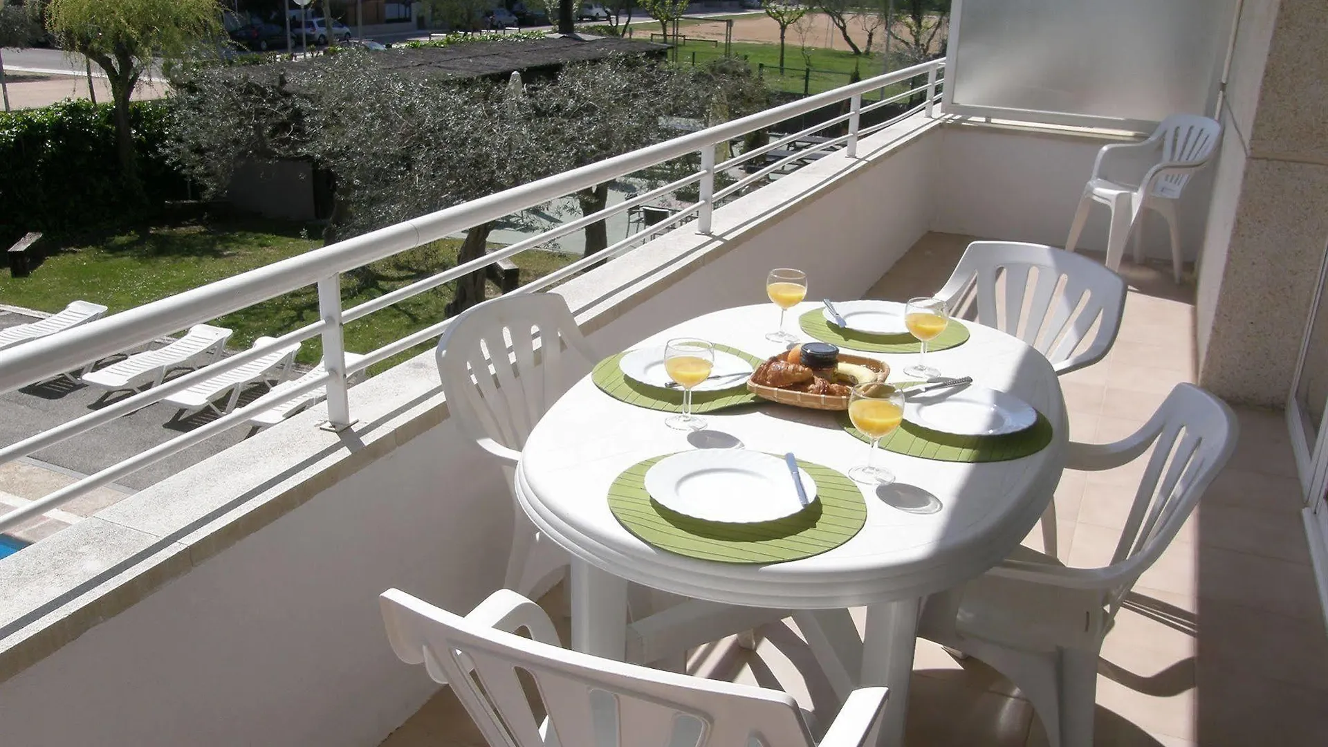 Apartamentos Miami L'Estartit Aparthotel